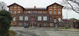 Fassadenansicht Westbahnhof Jena